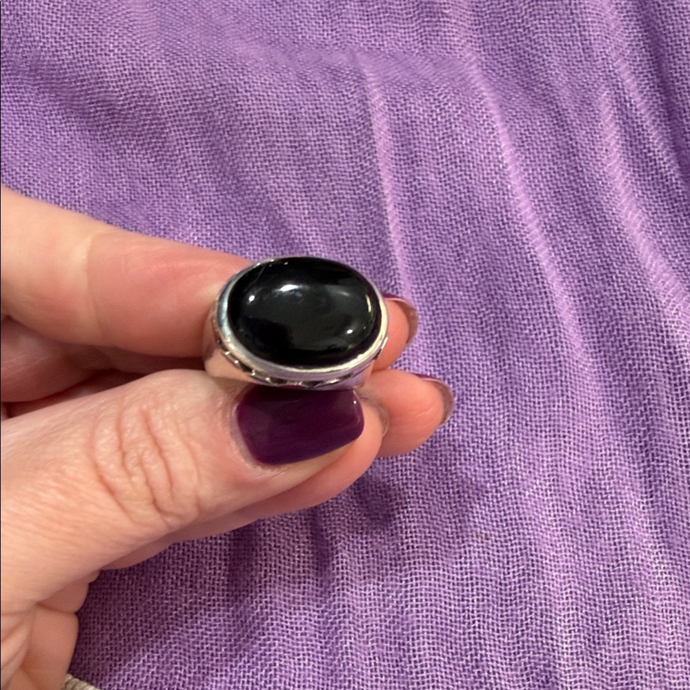 Cabochon Onyx Ring - Picture 4 of 5